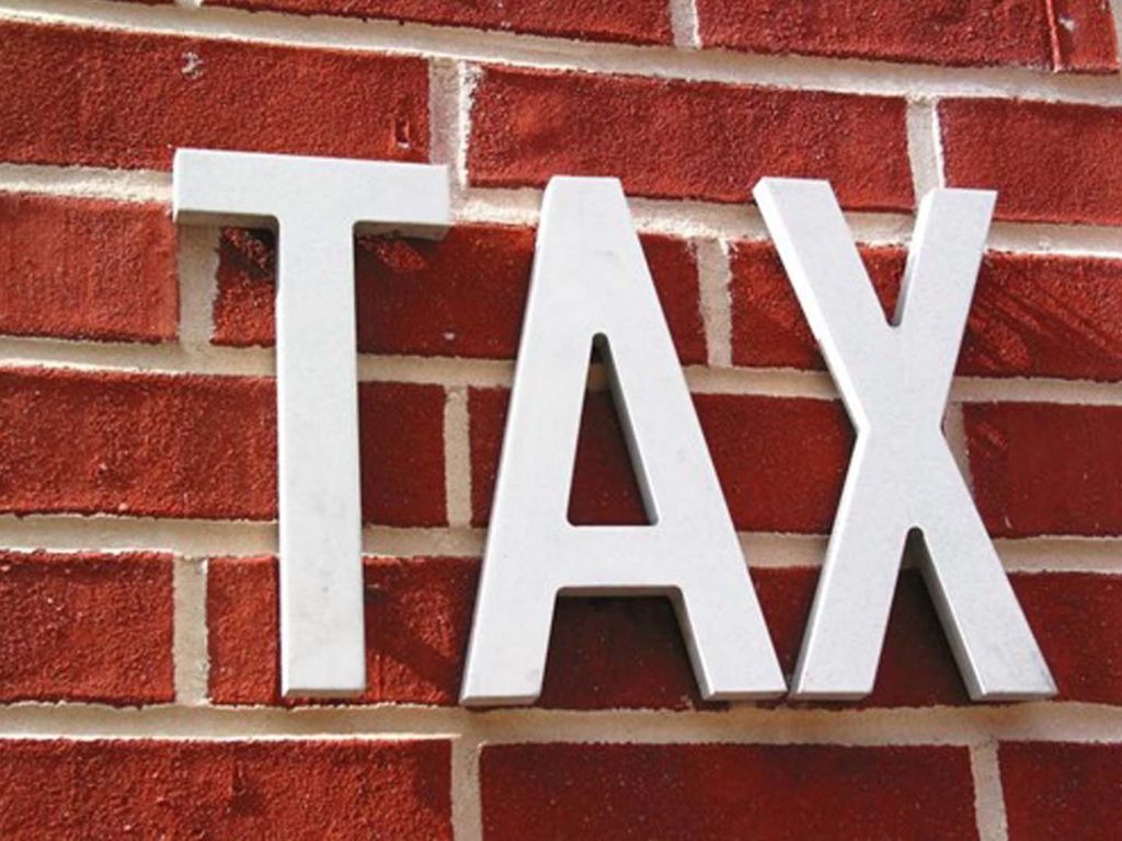 Income Tax Dept Issues ITR Forms for AY19, July 31 Last Date for Filing