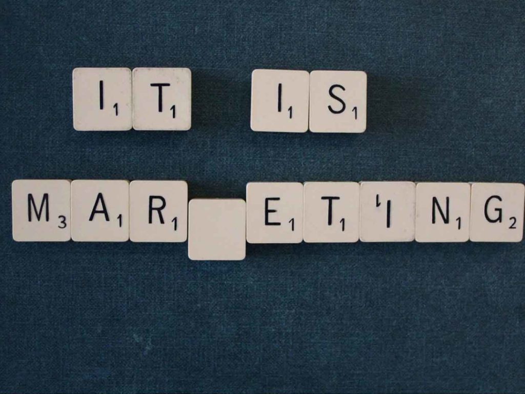 Digital Marketing Vs Traditional Marketing: Which is Better?