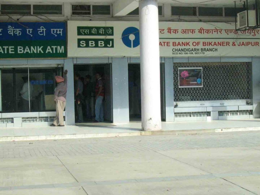 More than 18,000 ATMs Yet to be Recalibrated by SBI