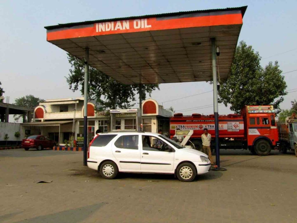 FASTags to be Soon Available at Petrol Pumps