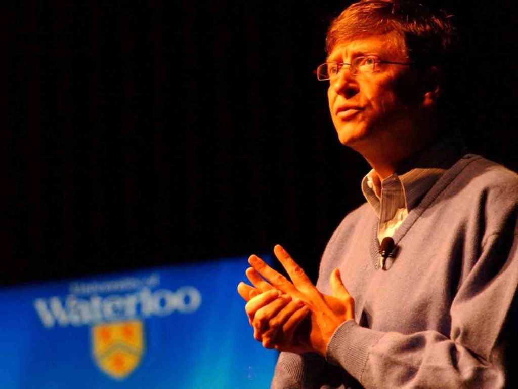 PM Modi’s Swachch Bharat Abhiyan Receives Praise from Bill Gates