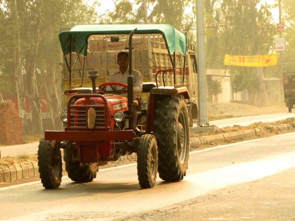 Farmers End Protest in Delhi After Midnight March